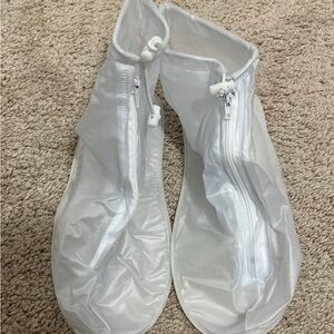 Unisex Reusable Rain Shoe. Waterproof shoes Covers Anti Slip Overshoes ankle